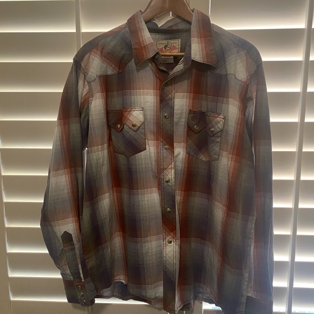 Wrangler Gray and Rust Plaid Pearl Snap Shirt